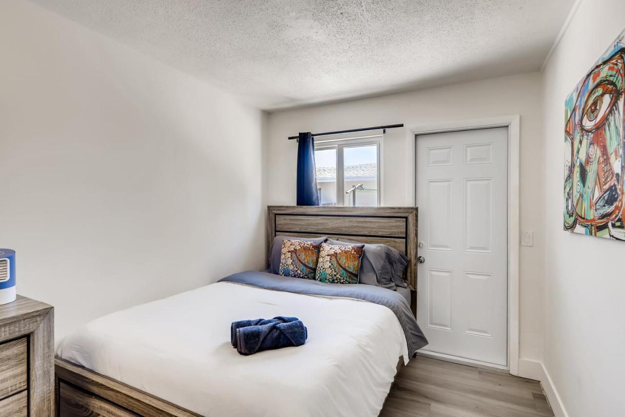 !!Coral Sands 1 Bedroom Stunner!! West Palm Beach Exterior photo